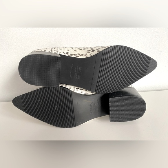 NWT Blondo Emelia Waterproof Chelsea Snakeskin Boots - Picture 10 of 10